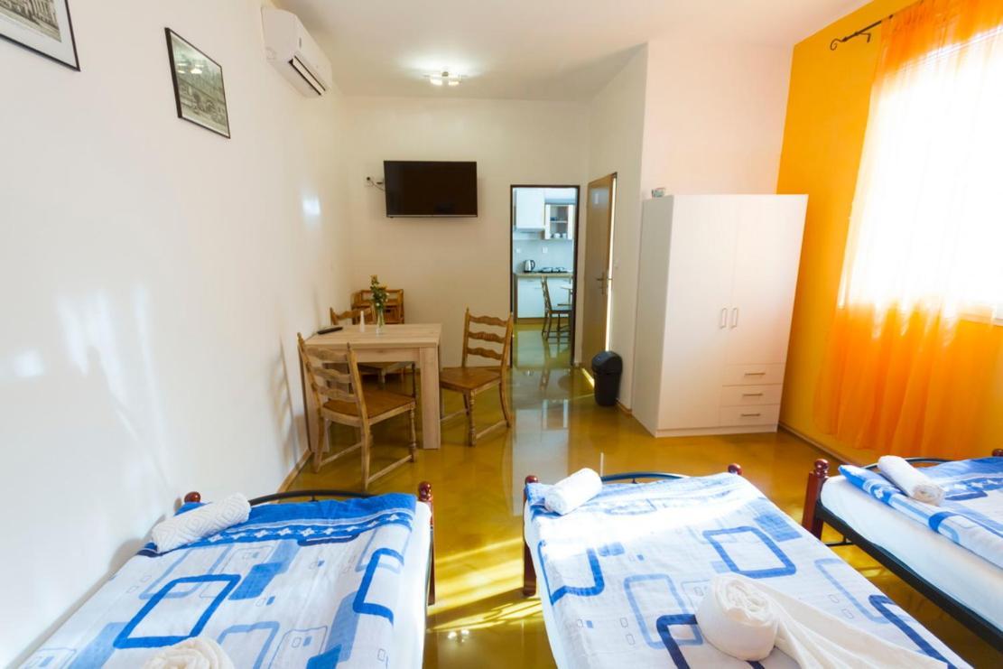 Apartmany Bowling Фридлант Екстер'єр фото