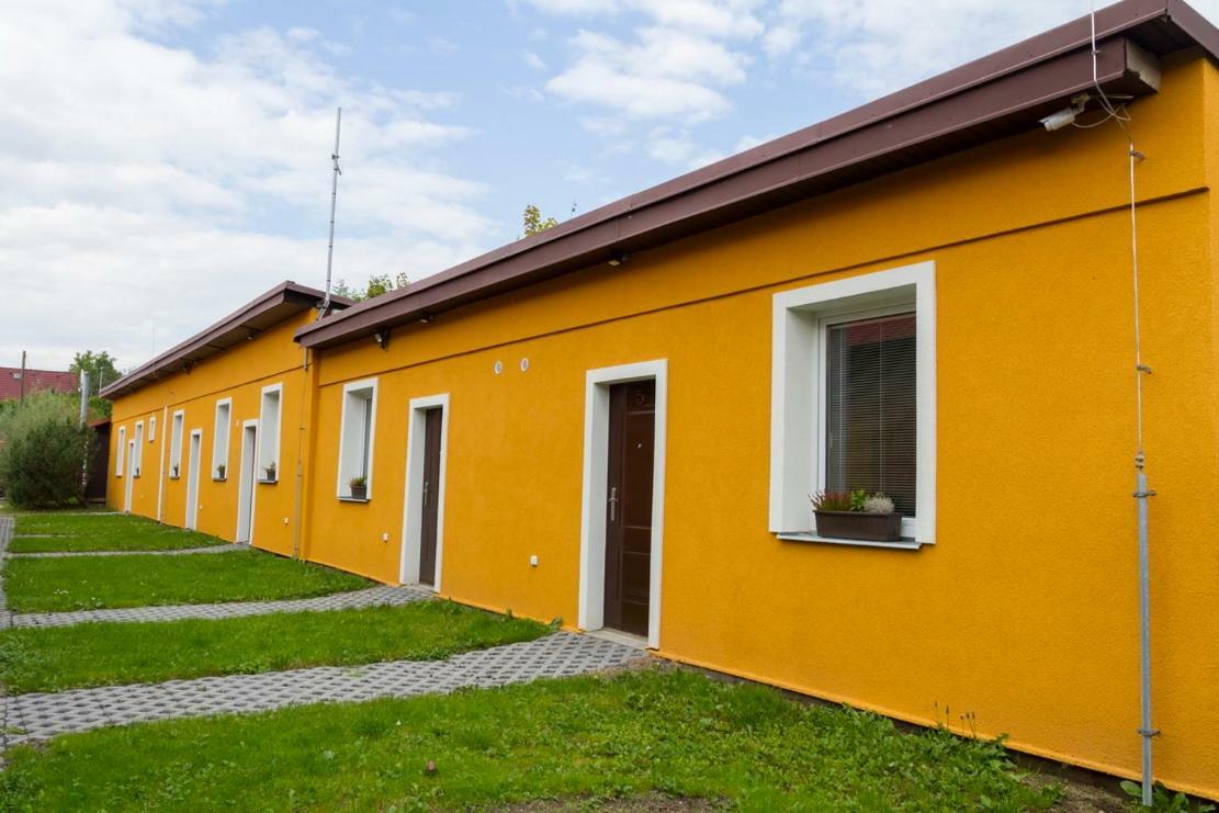 Apartmany Bowling Фридлант Екстер'єр фото